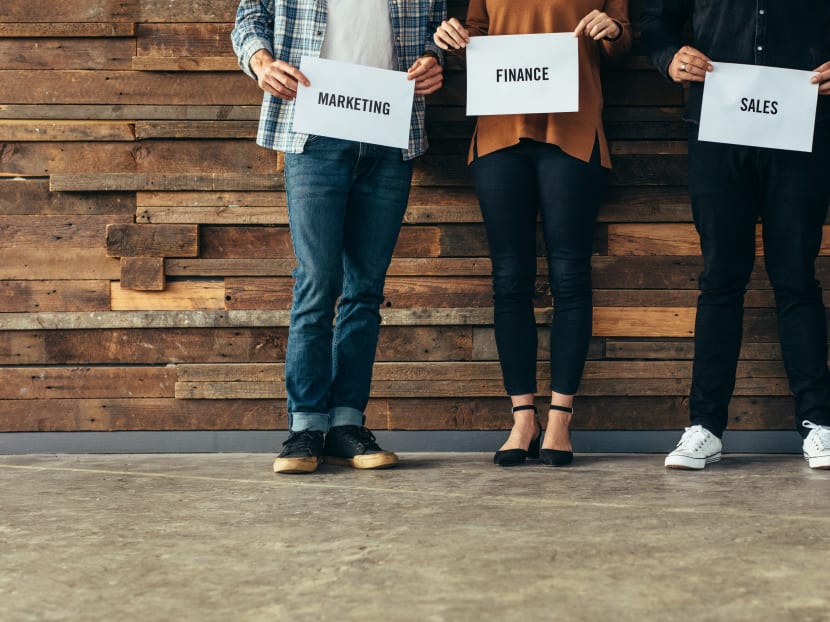 Looking for a new job? Do more than just scrolling through online sites