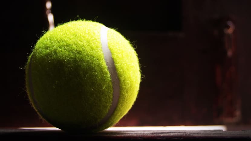 Bola tenis boleh bantu legakan sakit belakang dan tapak kaki Bola tenis boleh bantu legakan sakit belakang dan tapak kaki