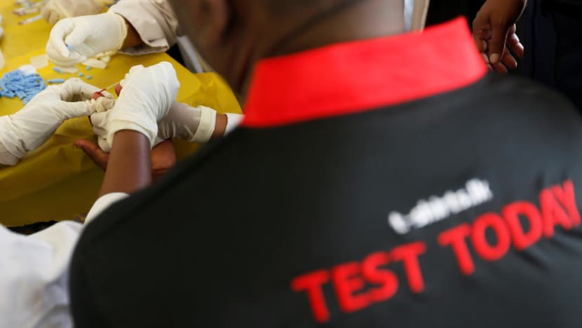 Study estimates 210,000 men have sex with men in S’pore, at risk of HIV