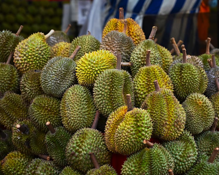 Durian sellers prepare for higher demand as the peak period nears