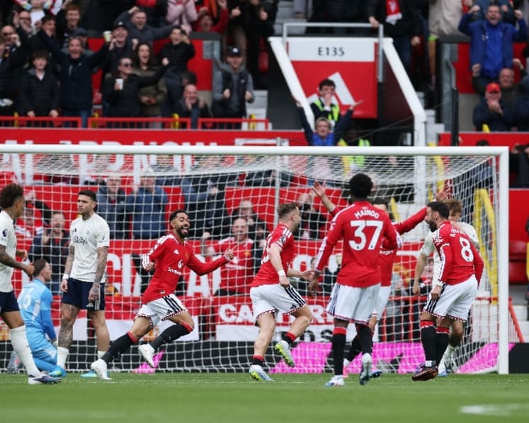 Fernandes equals league assist record in United's 3-2 win over Forest