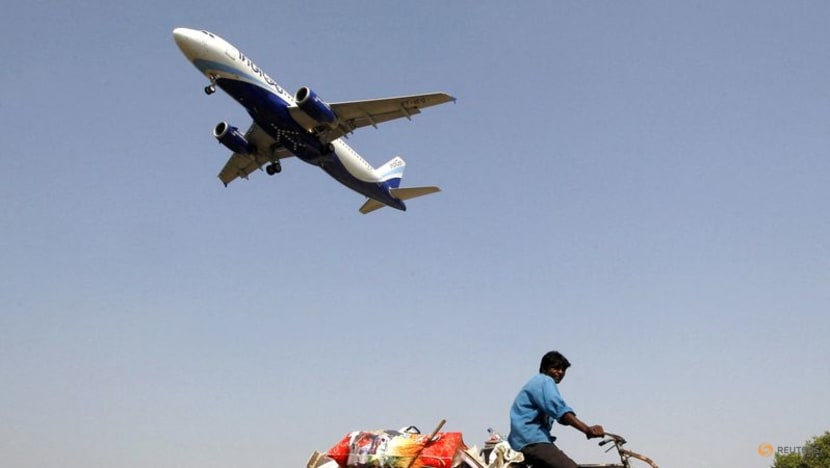 12 Indian flights receive bomb threats in 3 days 12 Indian flights receive bomb threats in 3 days