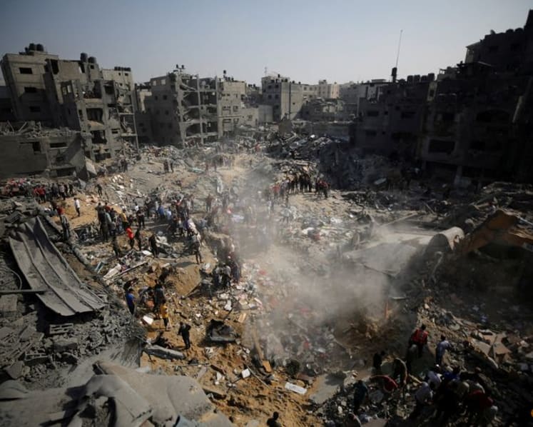 Israeli strikes on Gaza refugee camp could be war crimes: UN