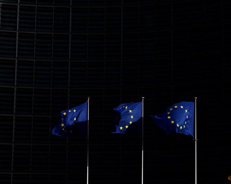 EU imposes sanctions on Russians over human rights and cybercrime