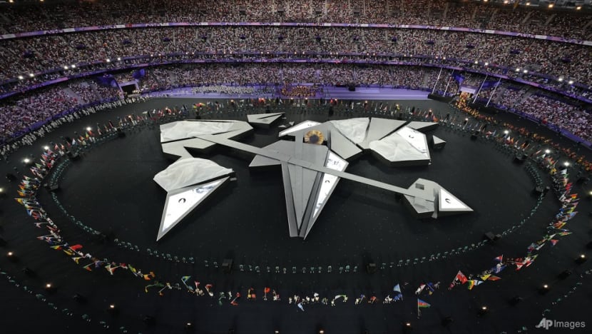 Paris bids farewell to memorable Olympic Games with celebratory closing ceremony Paris bids farewell to memorable Olympic Games with celebratory closing ceremony