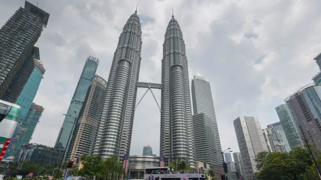 马国今年首五个月接待1690万游客 半数来自狮城