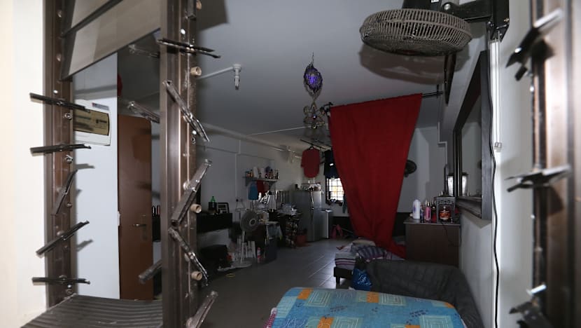 Cops break into Sembawang Drive flat in dramatic end to 17-hour standoff 
