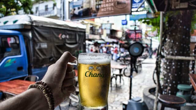 泰国政府考虑解除下午禁酒令