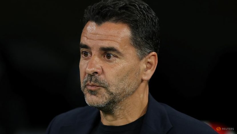 Ajax turn to Spanish coach Michel after disappointing season