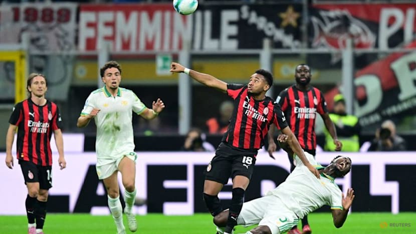 Milan grind out vital win over Roma to leave Serie A tight at the top