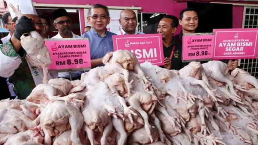 Kerajaan M'sia akan kaji semula harga bumbung ayam