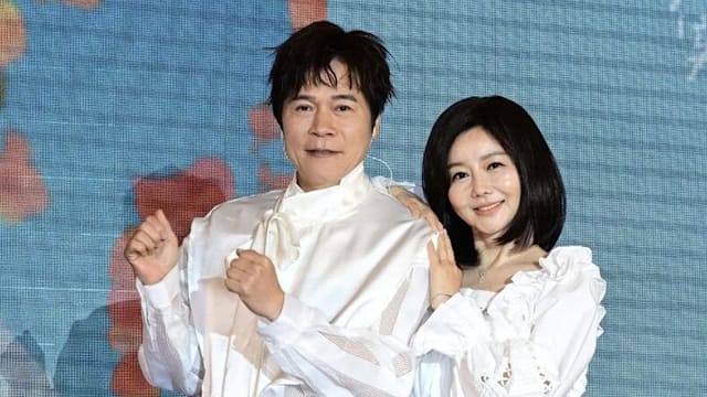 洪荣宏认分居不认婚变，与小12岁妻子近况曝光“各忙各的”！