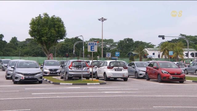 学车档期抢手 受访驾驶中心：等待时间三至六个月 