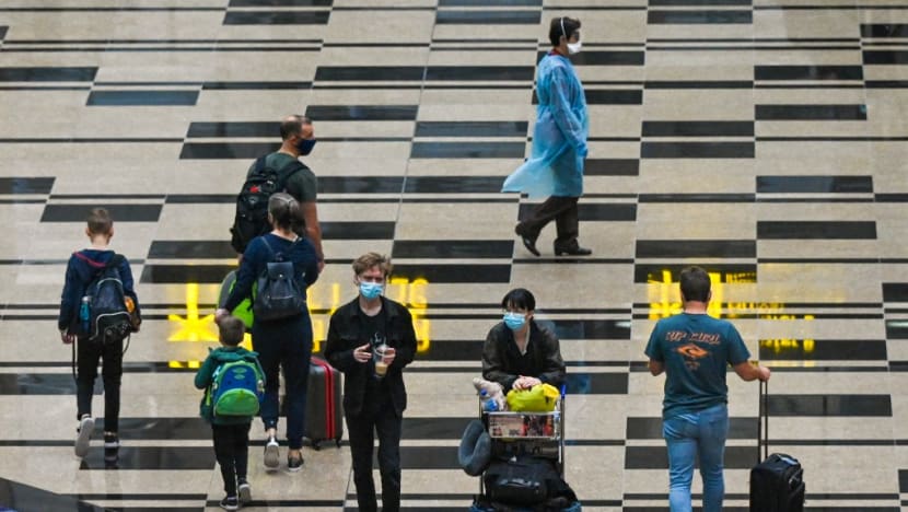 842 new Covid-19 cases in Singapore; 438 Omicron infections confirmed 