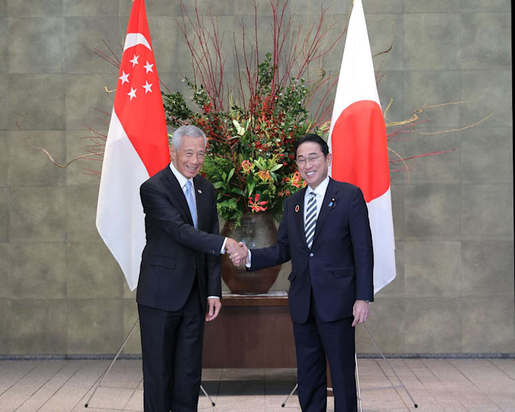 Singapore PM Lee, Japanese counterpart Fumio Kishida welcome new green and digital shipping corridor