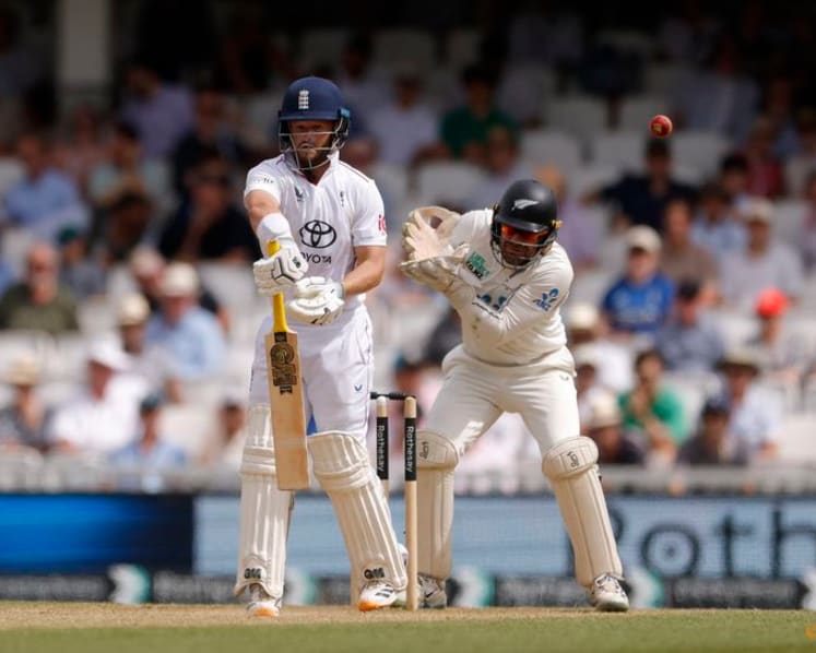 England's Root becomes second player to reach 14,000 test runs