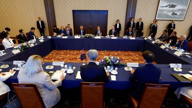 四方安全对话外长对南中国海面临的威胁和危险行为深感担忧