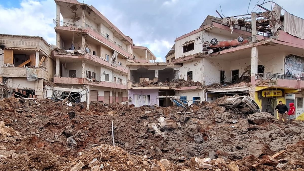 Hezbollah's Eastern Lebanon Standoff: A Tactical Shift in the Israel Conflict