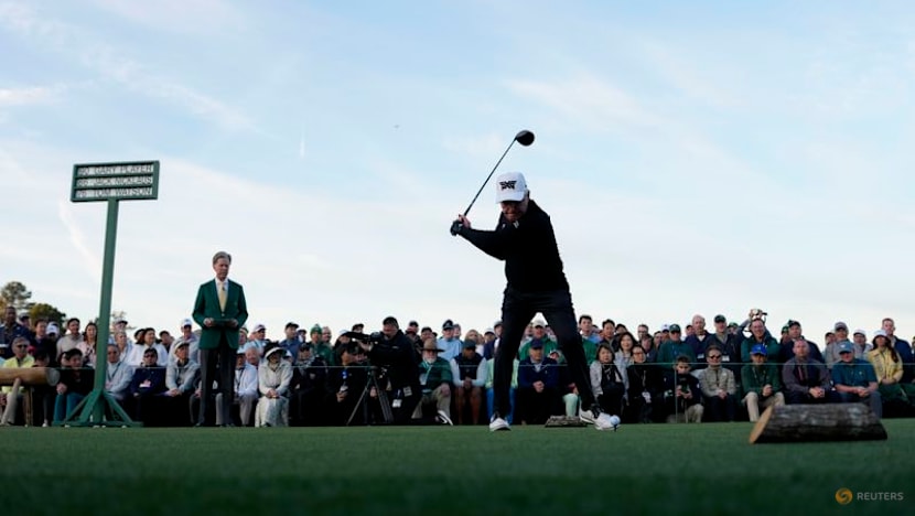 Nicklaus, Player send encouragement to Woods