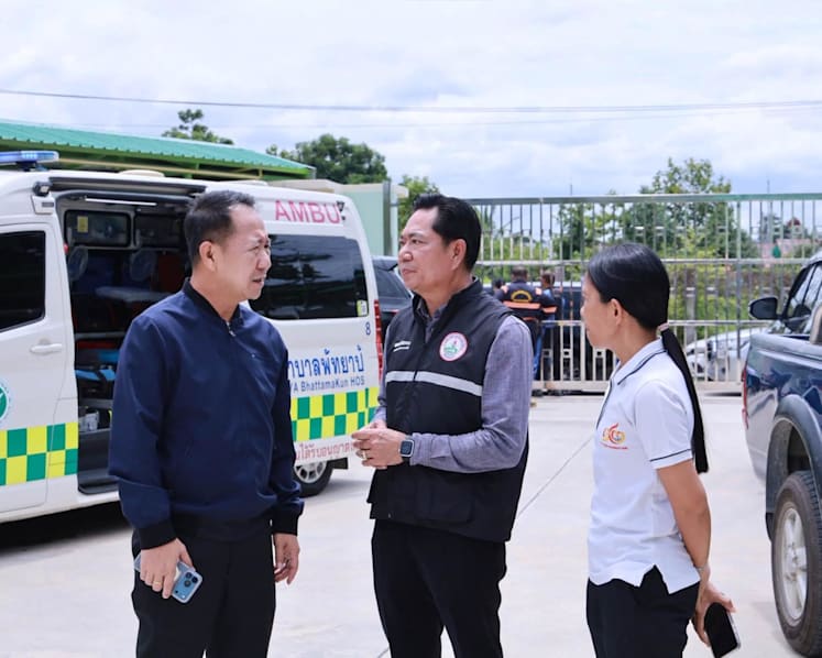 Suspected gunman in Thailand kindergarten shooting surrenders after 18-hour standoff Suspected gunman in Thailand kindergarten shooting surrenders after 18-hour standoff