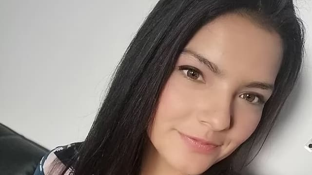 裙子意外起火 哥伦比亚舞者被火焰吞噬