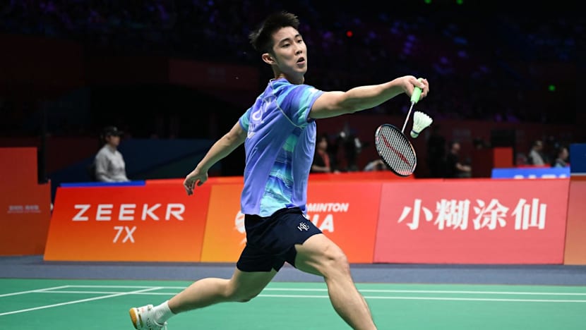 Loh Kean Yew falls to Alex Lanier, misses out on Singapore Badminton Open title