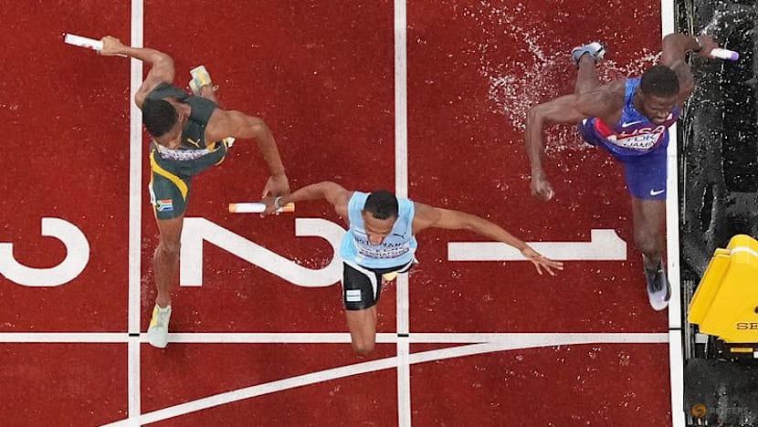 Botswana make history with 4x400m relay gold, US take women's title