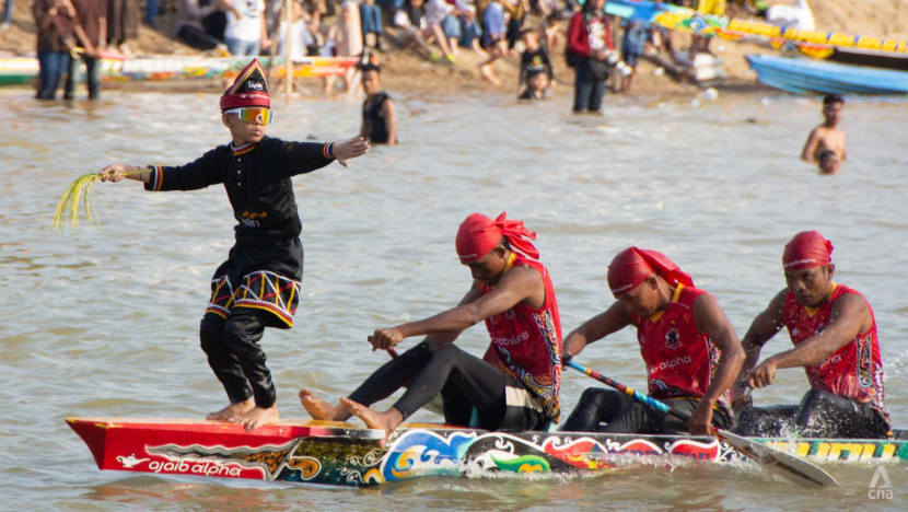 Meet the Indonesian boy, 11, who has become world-famous for his ‘aura farming’ boat race dance Meet the Indonesian boy, 11, who has become world-famous for his ‘aura farming’ boat race dance