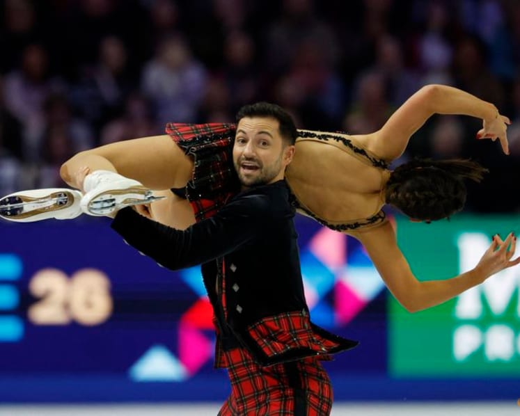 Figure skating-ISU say Fear and Gibson's world score stands after British challenge