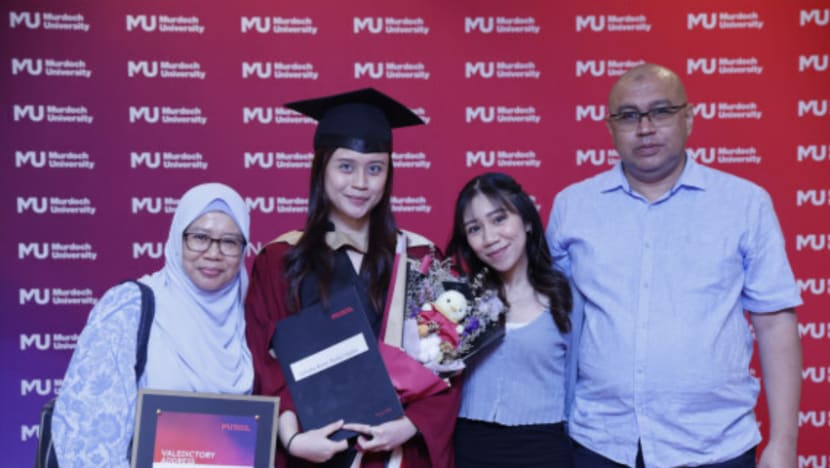 Minat dari sekolah menengah, Suhaila Abdul Halim akhirnya genggam ijazah bidang kriminologi