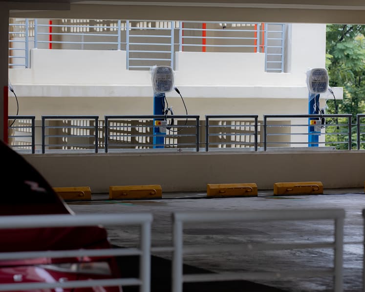 All HDB car parks to have at least 3 electric vehicle charging points by 2025