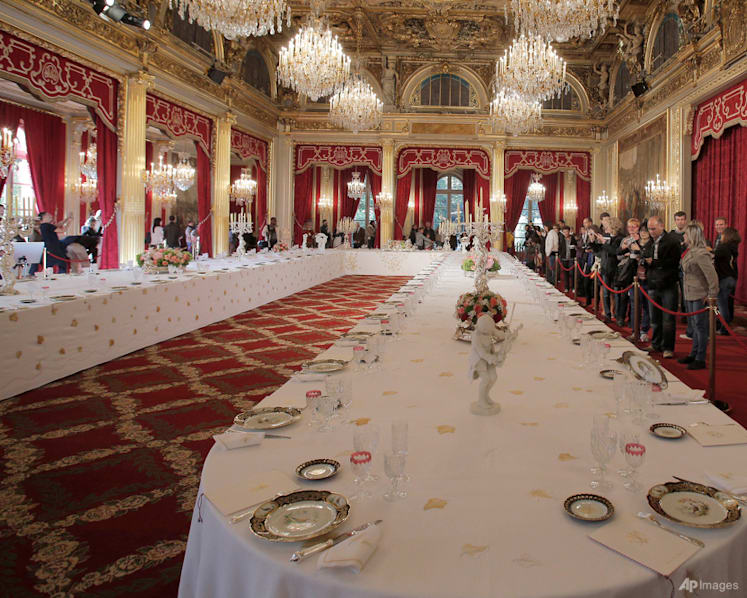 Élysée Palace silver steward arrested for stealing thousands of euros' worth of silverware