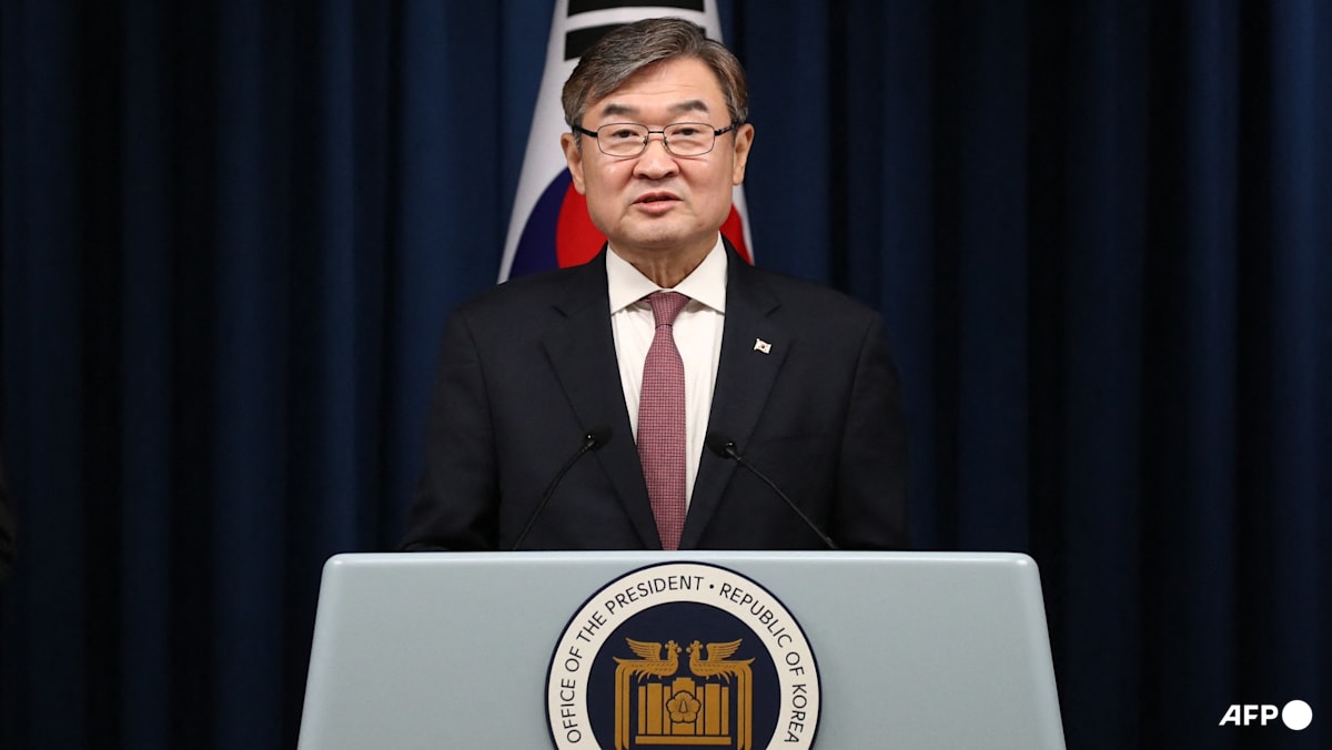 South Korea’s ex-spy chief arrested over martial law South Korea’s ex-spy chief arrested over martial law