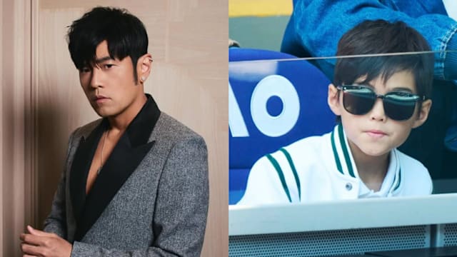 周杰伦8岁儿正脸被拍，父子“神同步”画面曝光