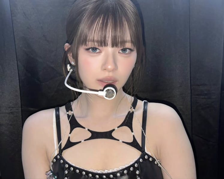 Jeongyeon becomes first member of Twice to officially leave longtime agency JYP Entertainment Jeongyeon becomes first member of Twice to officially leave longtime agency JYP Entertainment