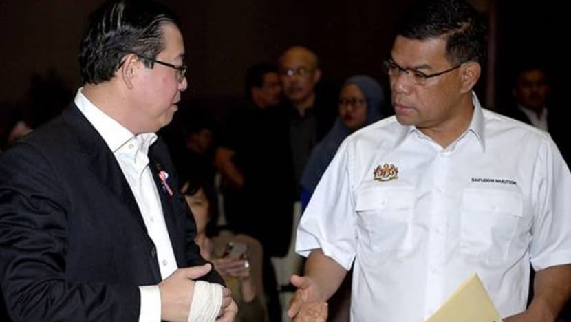 Seorang pegawai khas SST di setiap negeri