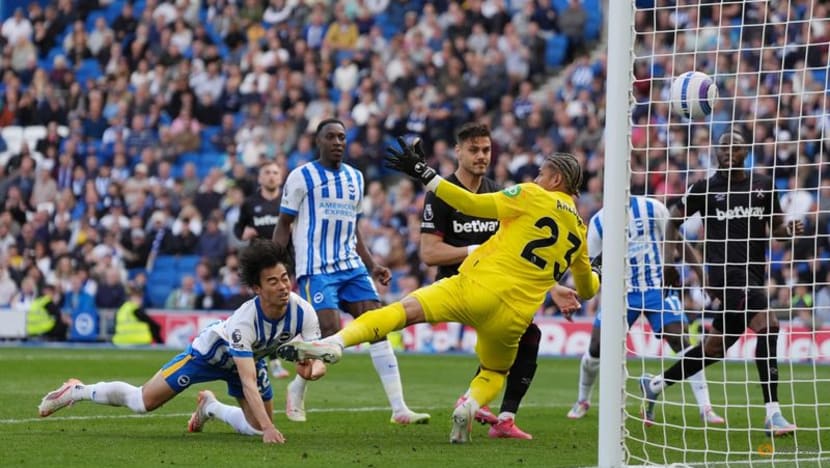 Brighton's Mitoma and Baleba strike late to sink West Ham