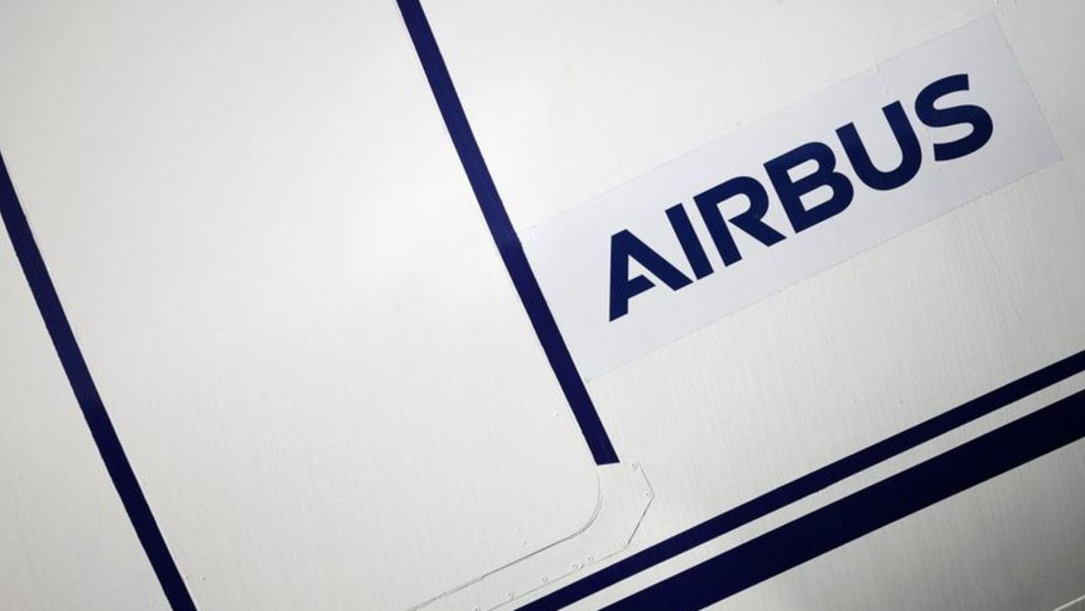Airbus nearing deal for 100 A321 aircraft with VietJet, sources say
