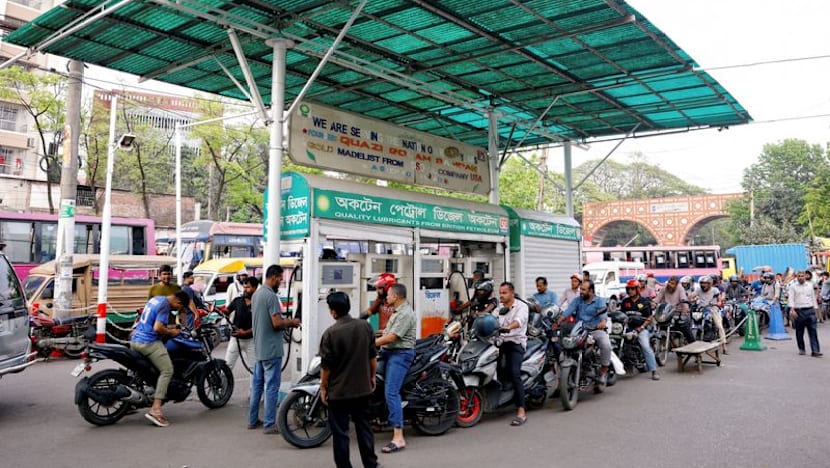 Bangladesh cuts office hours, turns off wedding lights to save energy