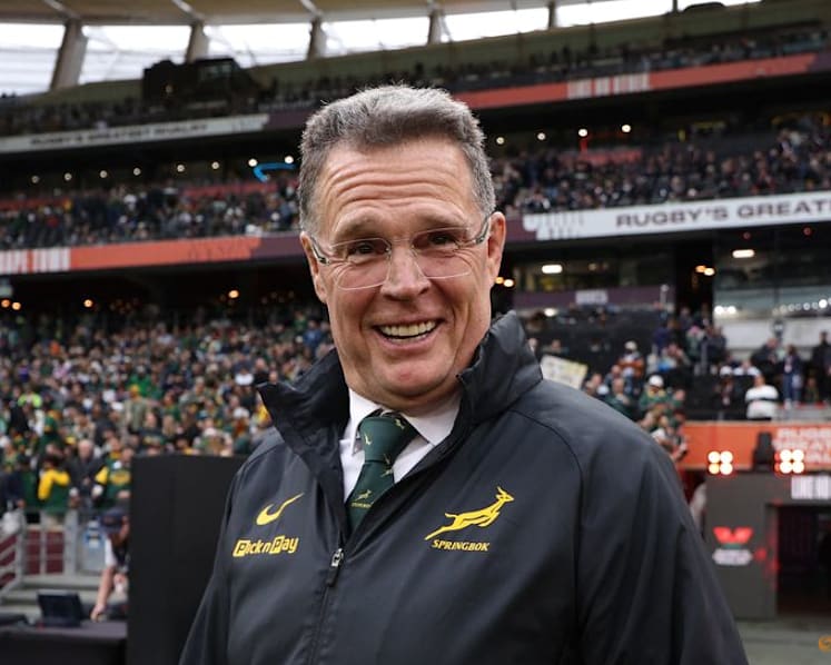 South Africa make one change to squad for third test v New Zealand