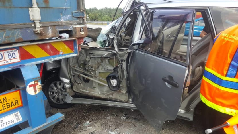 CNA Explains: What you need to know about claiming damages in a car accident - even if it happens in Malaysia CNA Explains: What you need to know about claiming damages in a car accident - even if it happens in Malaysia