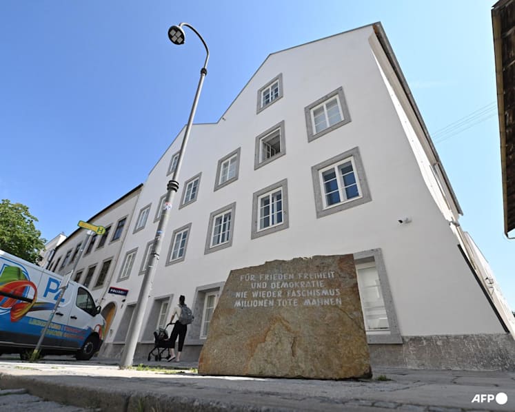 Hitler's Austrian birthplace to become a police station