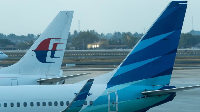 Garuda Indonesia dan Malaysia Airlines tapaki jalan berbeda dalam atasi 'turbulensi' usai pandemi Garuda Indonesia dan Malaysia Airlines tapaki jalan berbeda dalam atasi 'turbulensi' usai pandemi