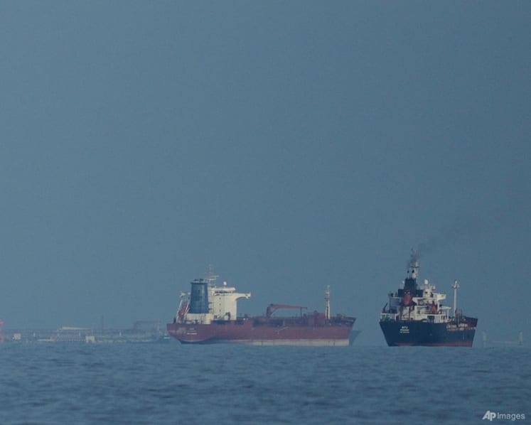 US issues new sanctions over Iran's oil shipments to China