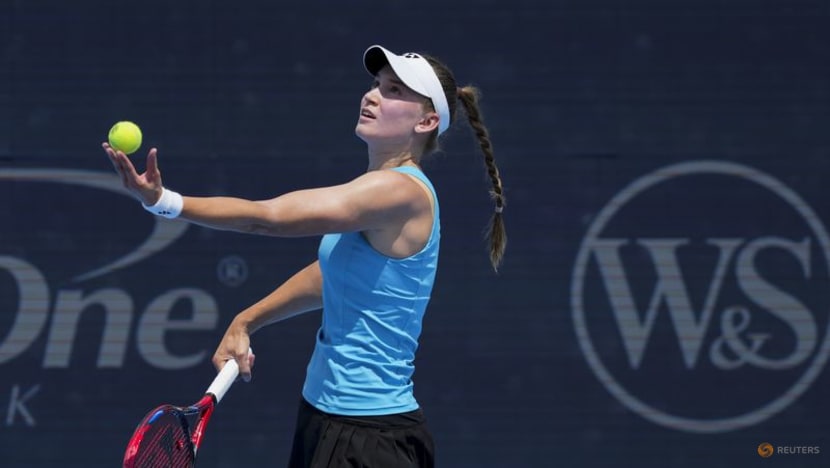 Rybakina upsets Sabalenka to reach Cincinnati Open semis, Alcaraz through