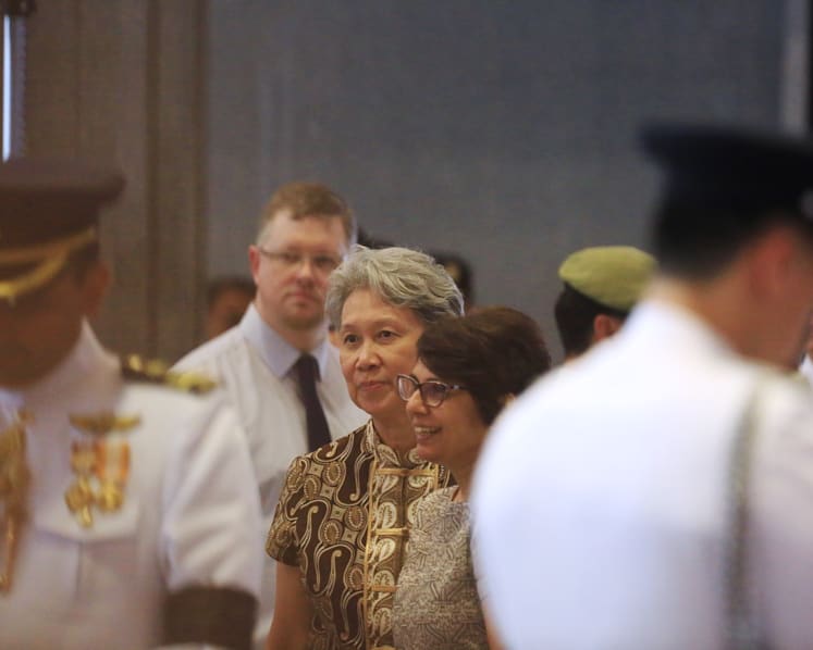 Young and old bid goodbye to S R Nathan