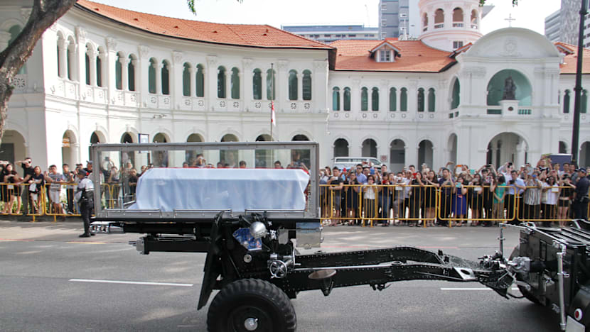 Loyal staff give Mr Lee Kuan Yew final send-off