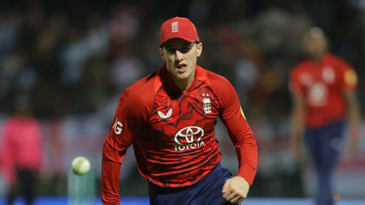 England coach McCullum praises 'tough lad' Brook's response to NZ controversy