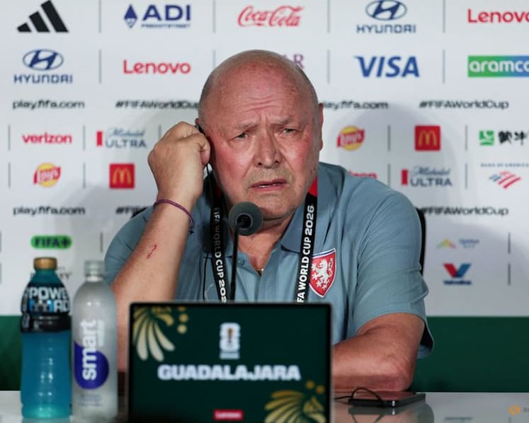 Czech coach brushes off pressure of 20-year World Cup absence