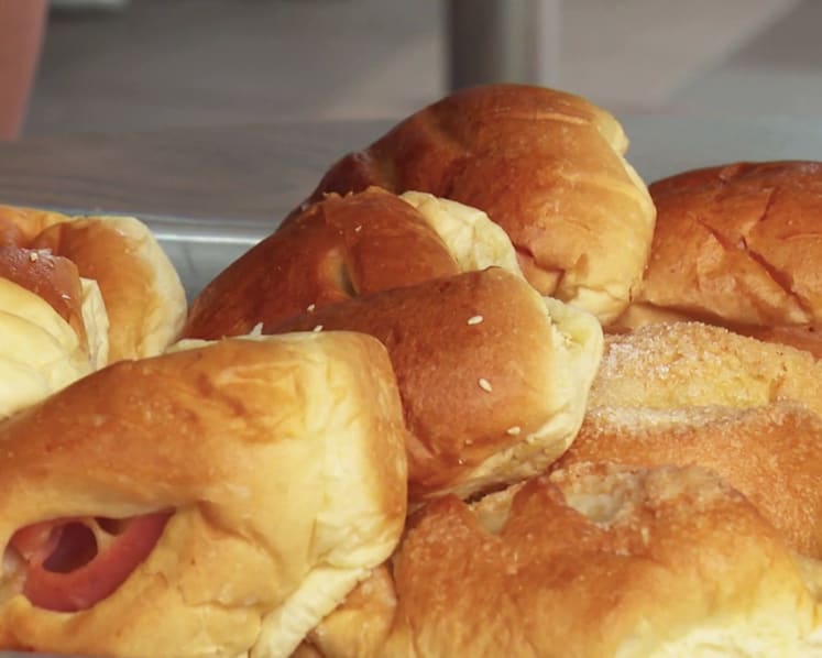 Are breakfast buns healthy? 5 things to know about them